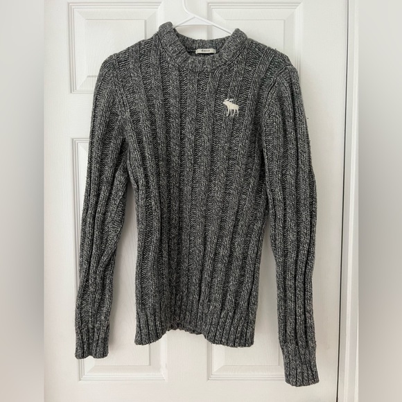 Abercrombie & Fitch Grey Sweatshirt Pullover - Picture 1 of 3